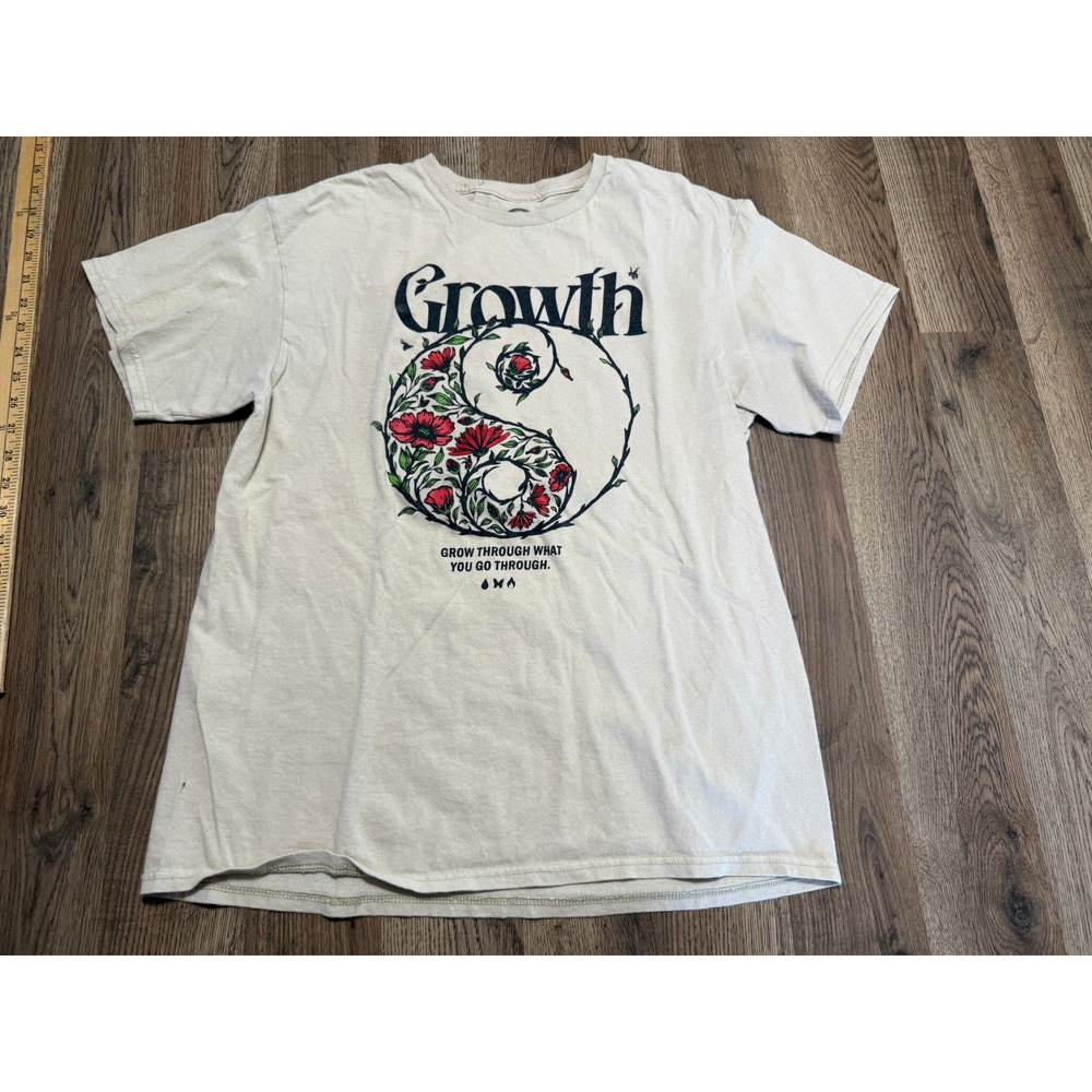 DOM It's About The Art Growth Yin Yang Floral Graphic T-Shirt Cream Mens Large